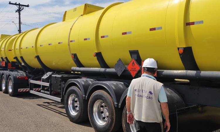 Em Promissão, Ipem-SP fiscaliza veículos que transportam produtos perigosos e cronotacógrafos na rodovia Marechal Rondon